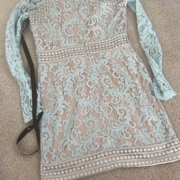 Pretty Little Thing Lace Dress - Picture 5 of 7